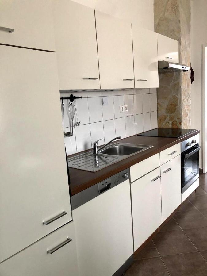 Apartment Nanito Трогир Екстериор снимка